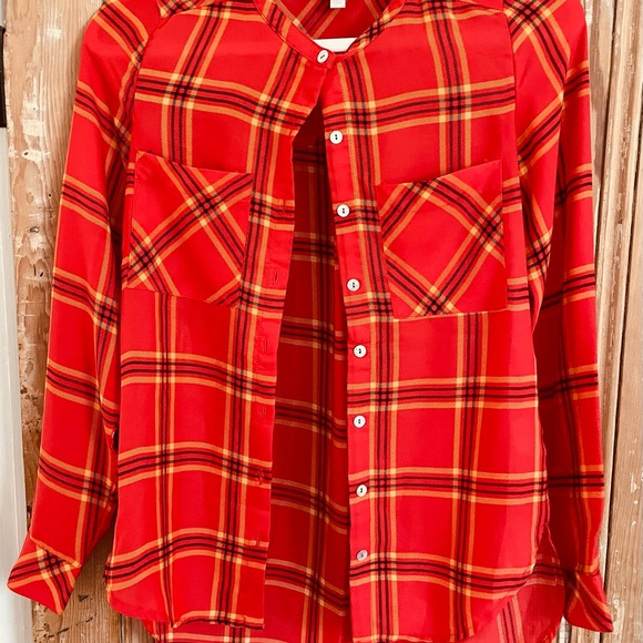 Gianni Bini Women’s Xtra-Small, Red/Yellow Plaid, Button Down, Long Sleeve Top - Picture 2 of 3